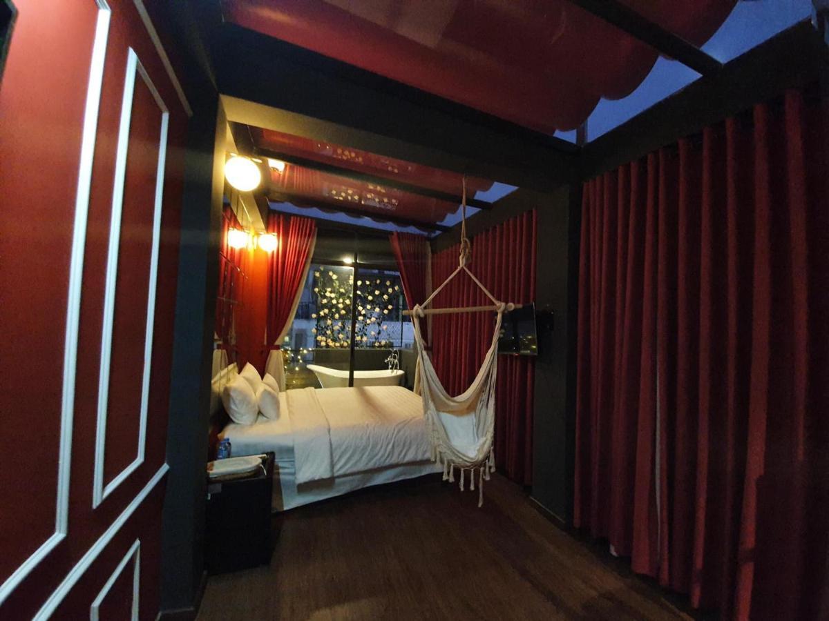 Hotel Language Exchange 3 3*