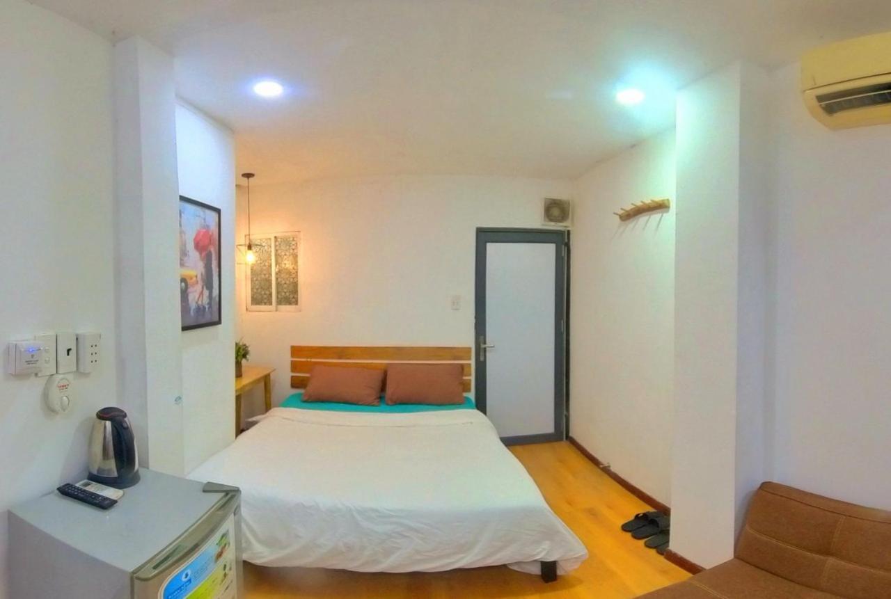 Language Exchange 3 Hotel 3*